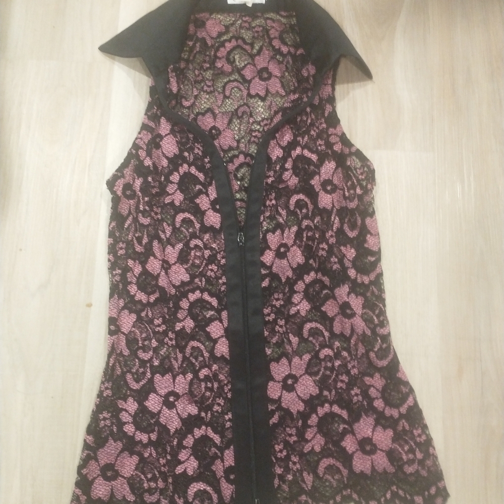 Sexy lace top by cache